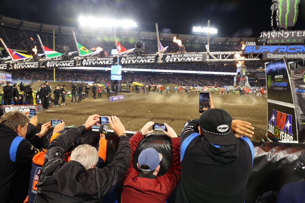 VIP Fans experiencing the 450 Final Moto from the track and behind the start gate via this exclusive 450 Final VIP Experience. 